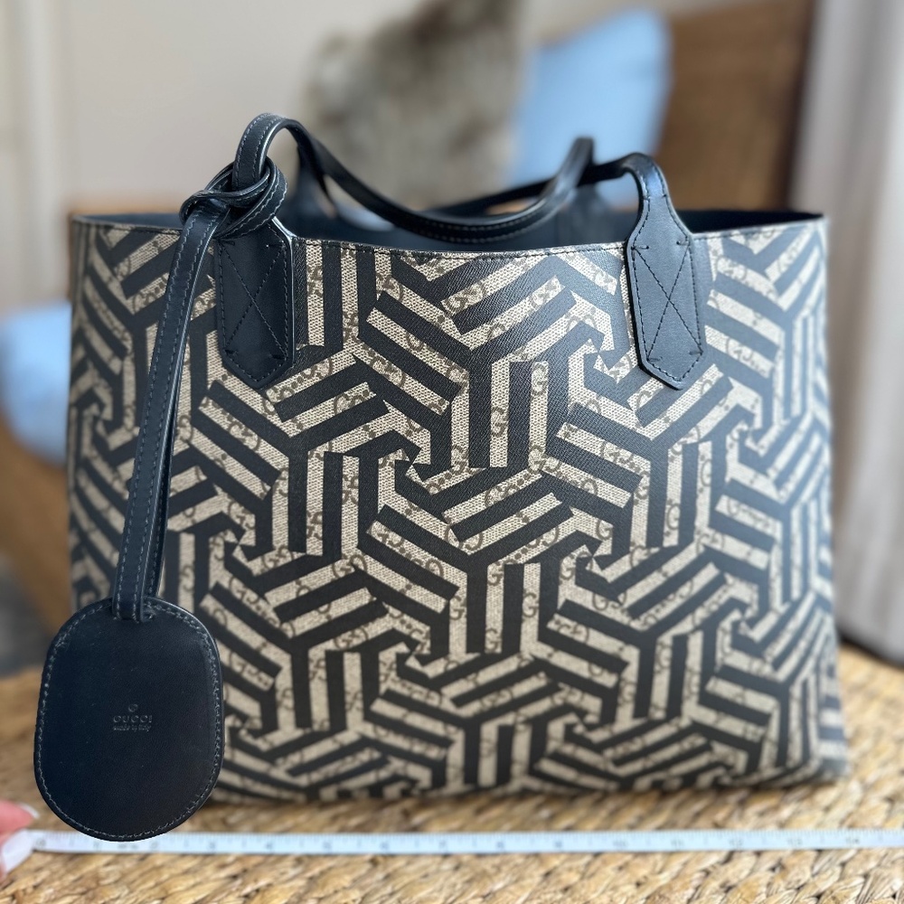 Gucci Kaleido Reversible Tote Bag Medium